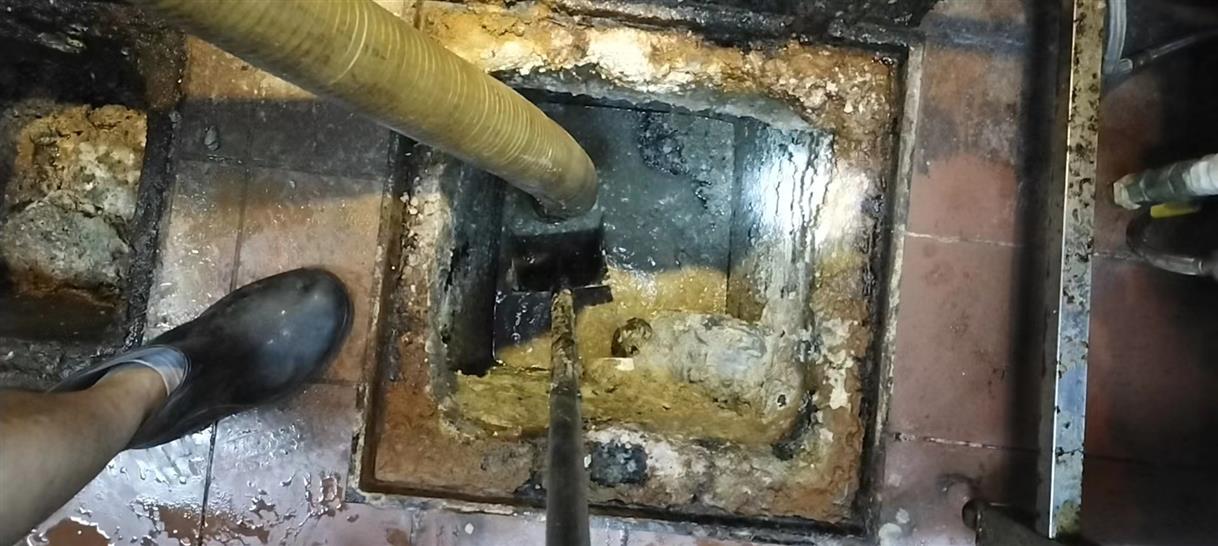 永嘉化油池清理-污水池清掏